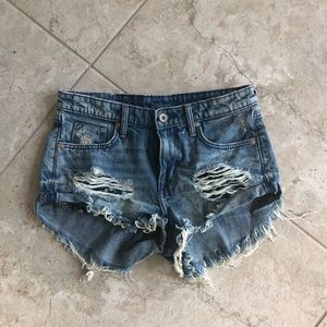 H&M low waist high thigh cut shorts